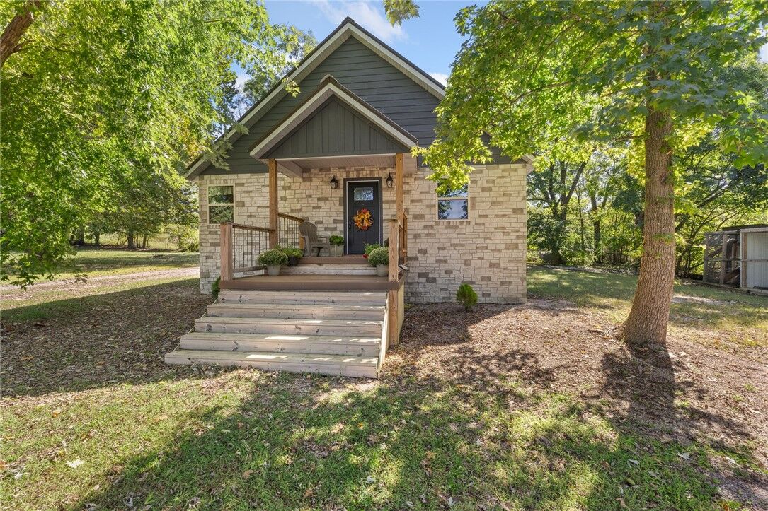 Property Photo:  118 Lick Branch Road  AR 72601 