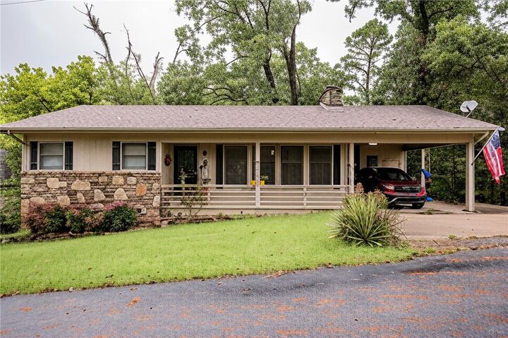 Property Photo: 16 Coverack Lane AR 72714