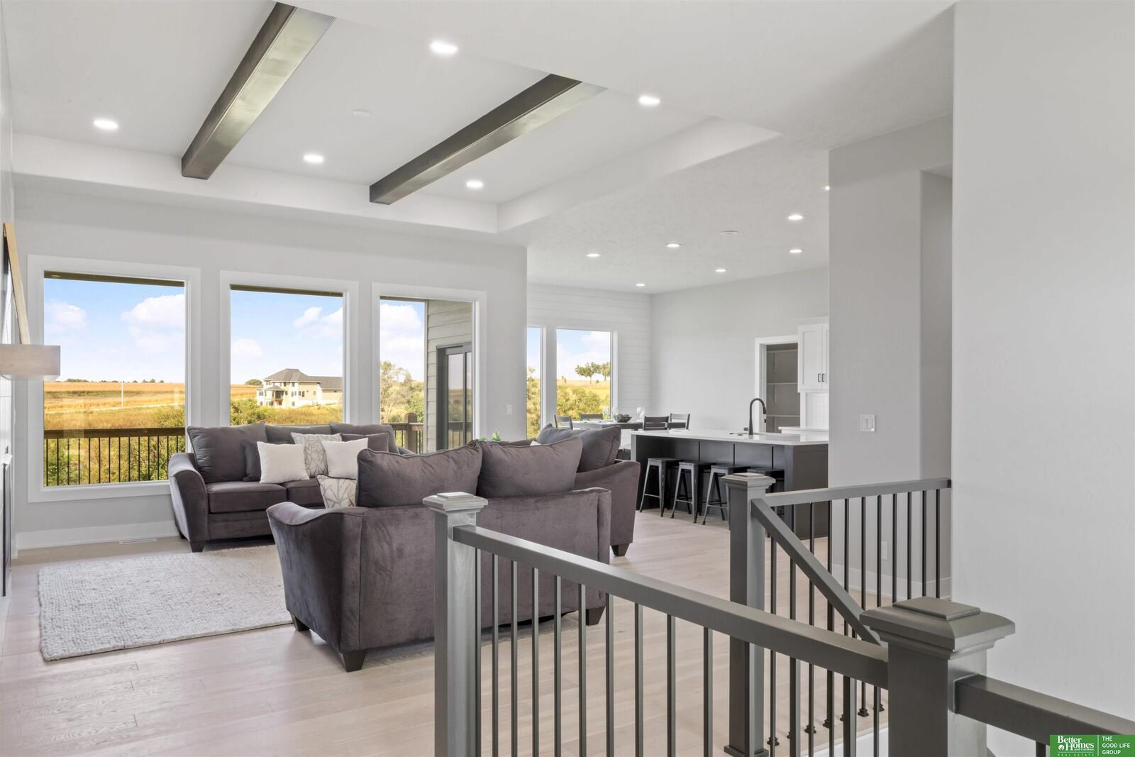 Property Photo:  5522 N 213 Avenue  NE 68022 