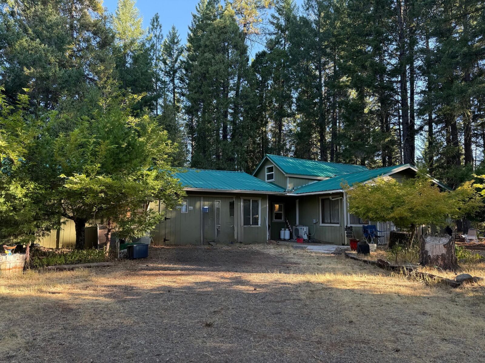 Property Photo:  160 Kinnikinnick Drive  OR 97523 