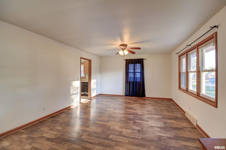 Property Photo: 2386 Barker Street IA 52732