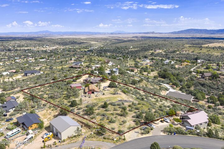 Property Photo: 1405 W Ridge Drive AZ 86305