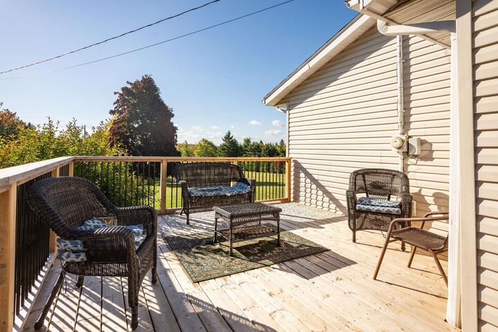 Property Photo:  616 Valleyfield Road  PE C0A 1R0 