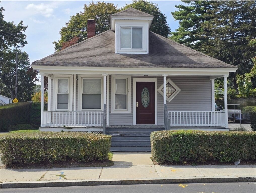 Property Photo:  28 Elm  MA 01844 