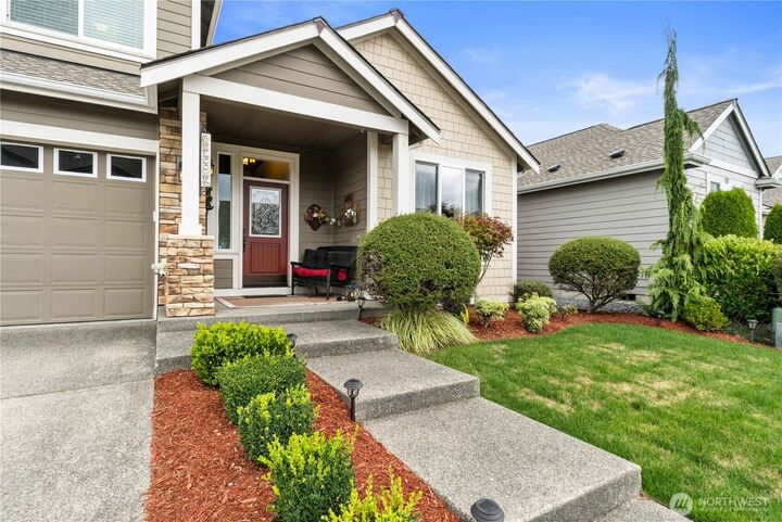 Property Photo:  2331 SE 40th Avenue  WA 98374 