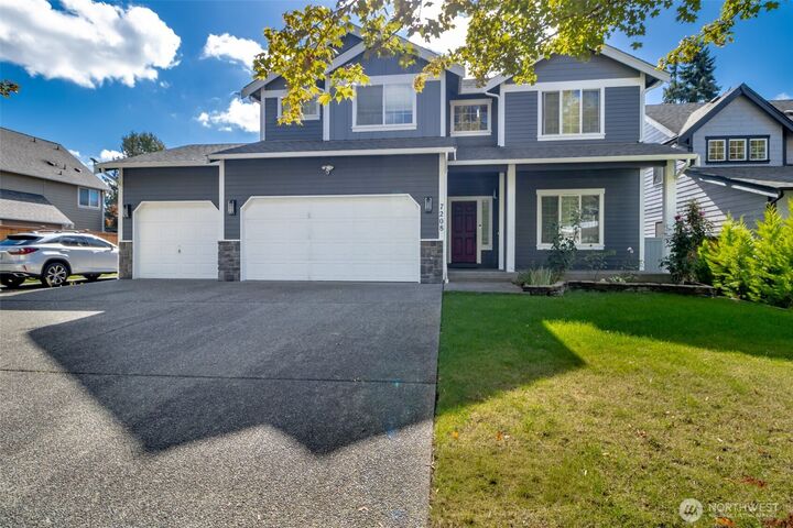 Property Photo:  7208  116 Street E  WA 98373