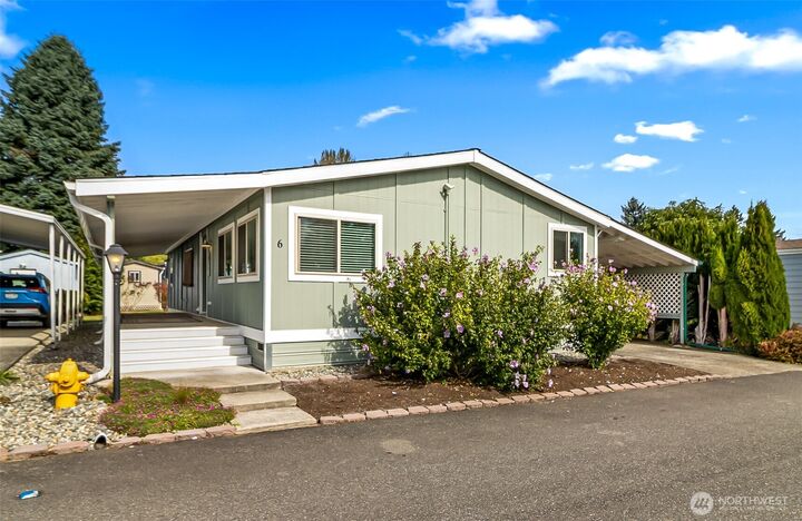 Property Photo:  212  Old Owen Road 6  WA 98294 