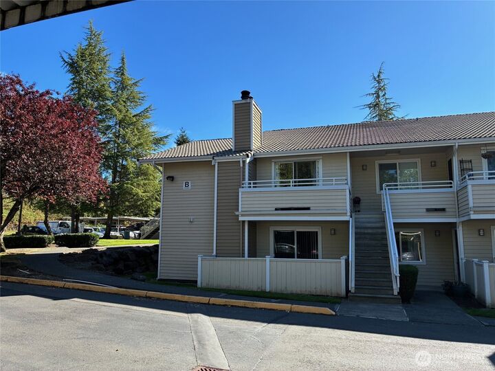 Property Photo: 21301 52nd Avenue W B111 WA 98043