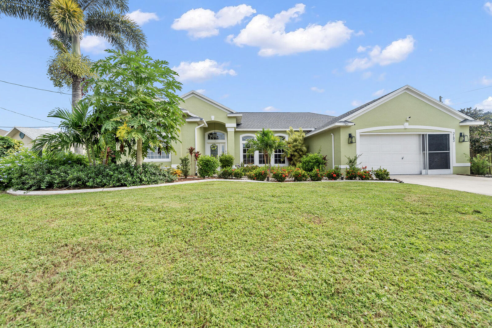 Property Photo:  3183 SW Ann Arbor Road  FL 34953