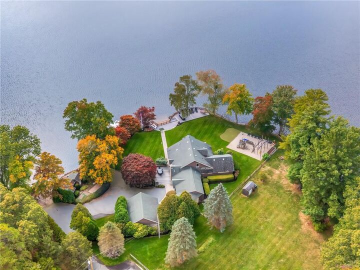 14 Domin Avenue  Smithfield RI 02917 photo