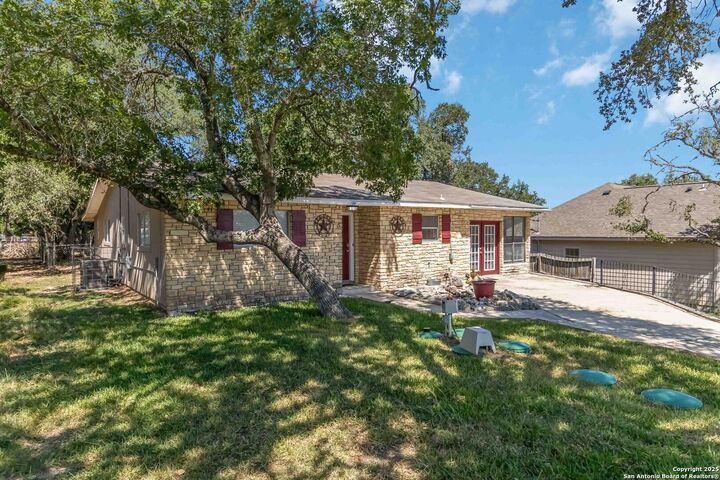 Property Photo:  1447 Springwater  TX 78133 