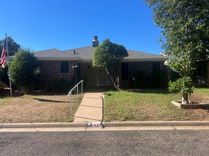 Property Photo: 3709 Inglewood Dr TX 76904