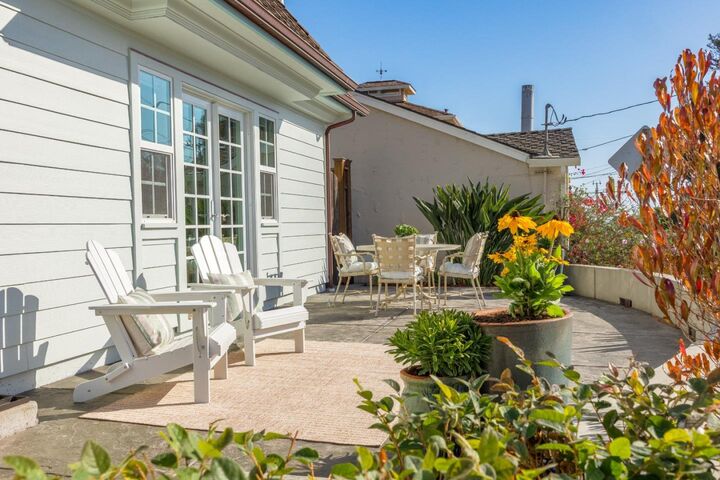 Property Photo:  360 5th Avenue  CA 95062 