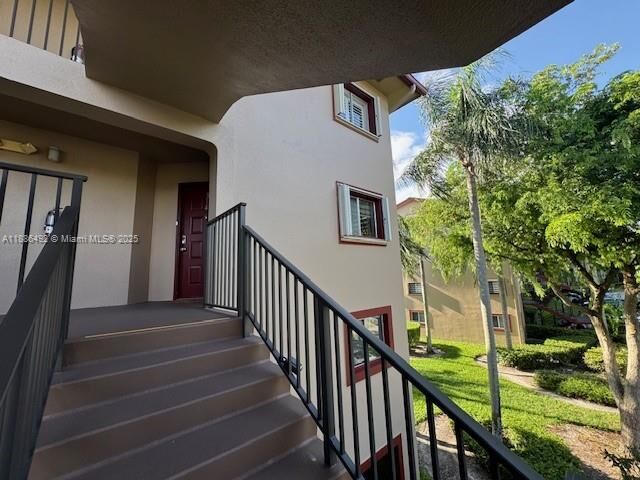 Property Photo: 950 SW 138th Ave 314B FL 33027