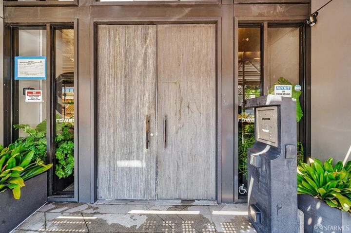 Property Photo:  338 Potrero Avenue 308  CA 94103 