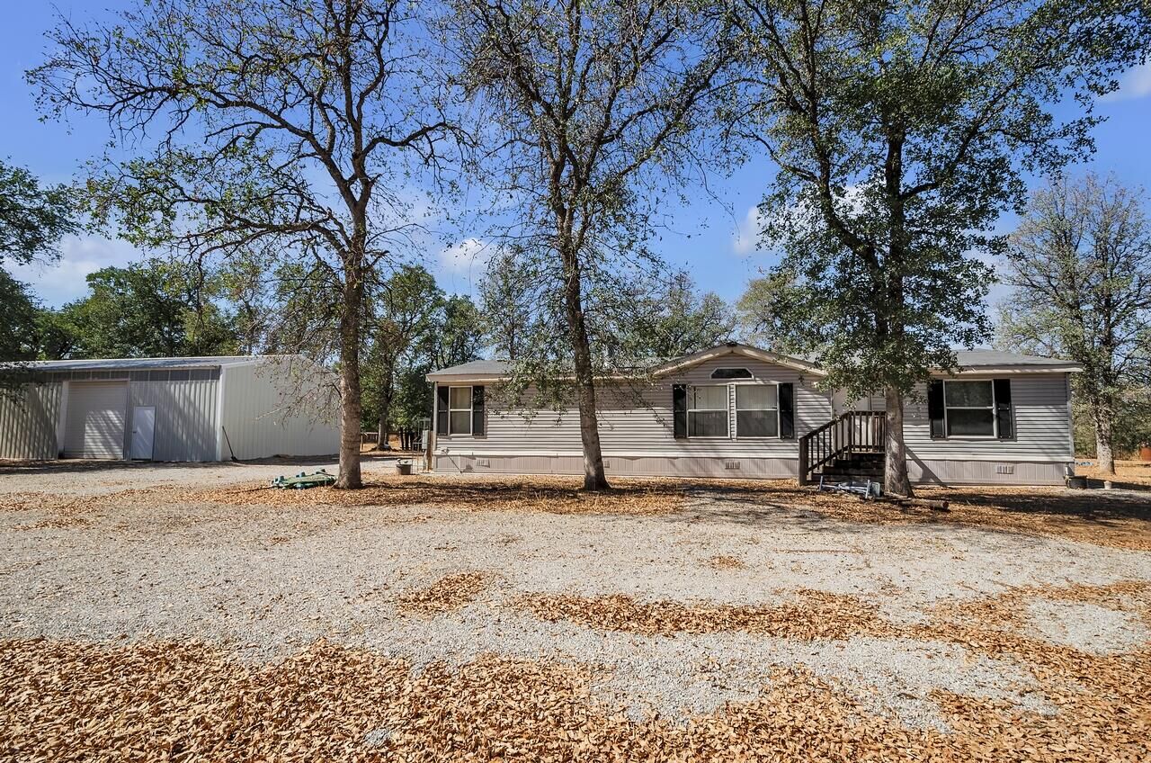 Property Photo: 19375 Whippletree Road CA 96022