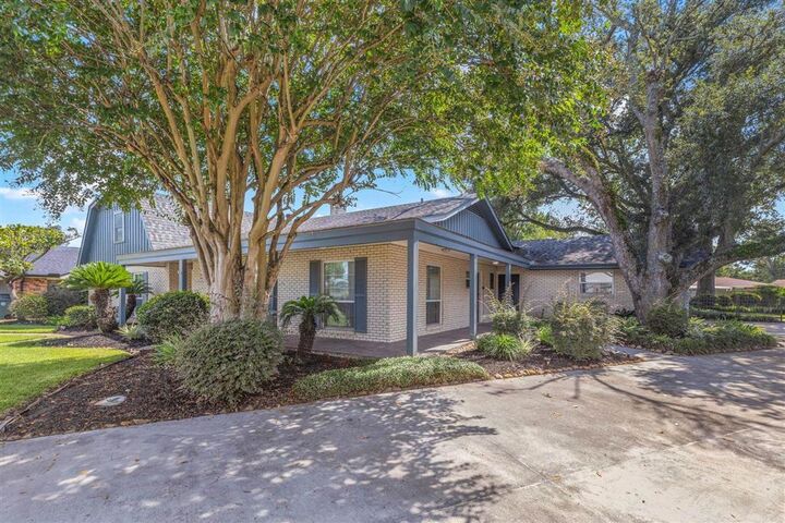 Property Photo: 333 Jeanine Street LA 70605