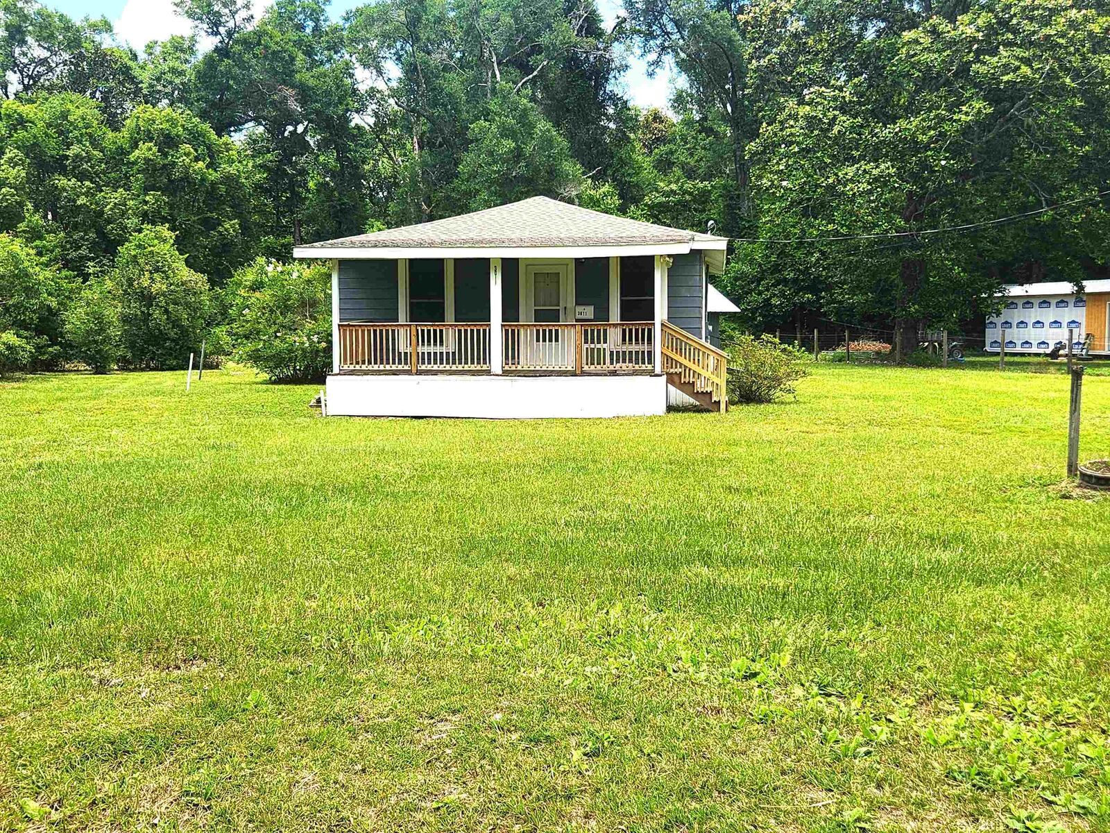 Property Photo:  3011 Luther Hall Road  FL 32310 