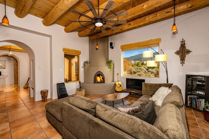 Property Photo:  1378 Bries Way  NM 87571 