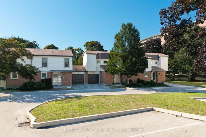 Property Photo:  770 Fanshawe Park Road E 20  ON N5X 1L5 