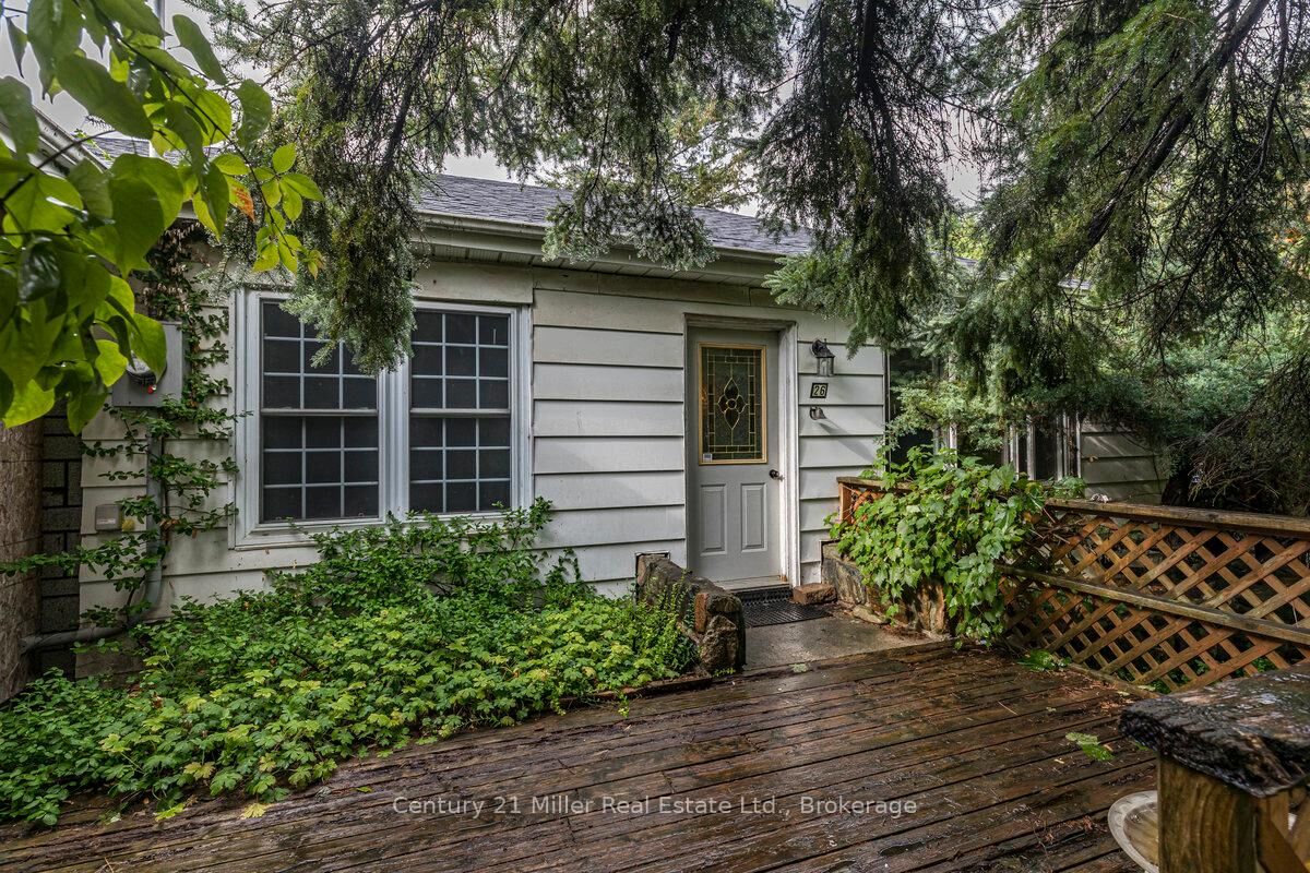 Photo de la propriété:  15836 Airport Road  ON L7C 1K7