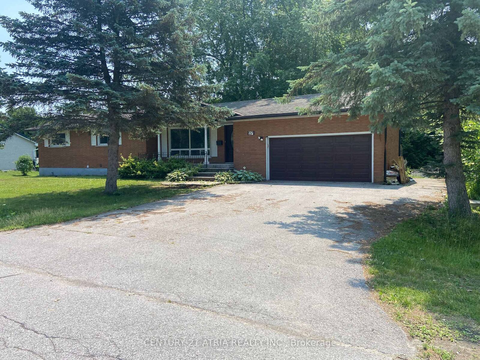 Property Photo:  27 Waterbend Drive  ON L4P 2S3 