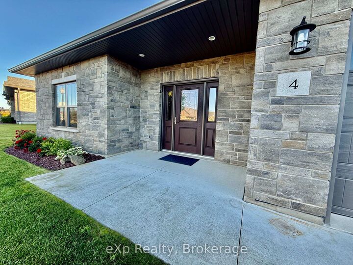 Property Photo:  4 - 1050 Waterloo Street  ON N0H 2C3 