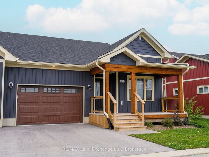 Property Photo:  62 Eagle Court  ON N0H 2C3 