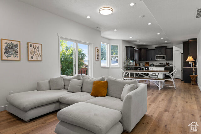 Property Photo: 740 N 175 E UT 84404