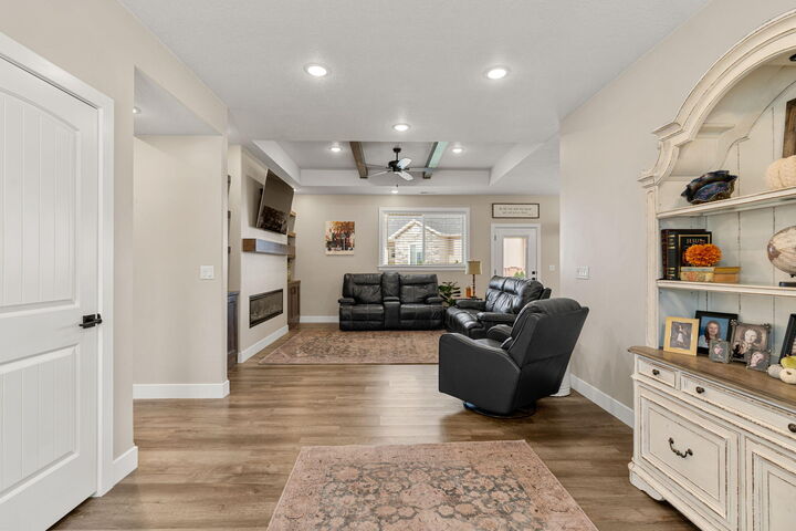 Property Photo:  1112 W 275 S  UT 84761