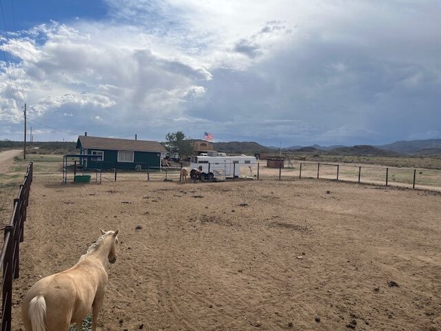 Property Photo:  8599 N Pairlee Drive  AZ 86409 