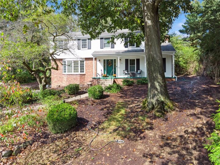 Property Photo:  1535 Redfern Dr  PA 15241