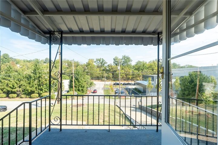 Property Photo:  351 Locust Street  PA 15317 