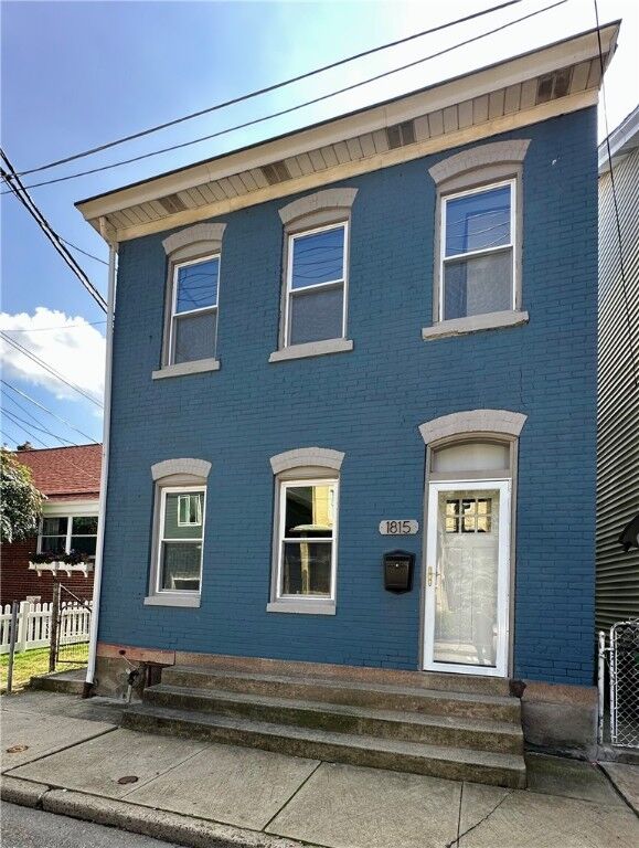 Property Photo:  1815 Middle Street  PA 15215 