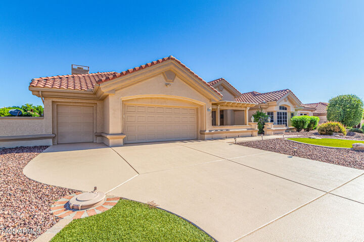 Property Photo: 21313 N Limousine Drive AZ 85375