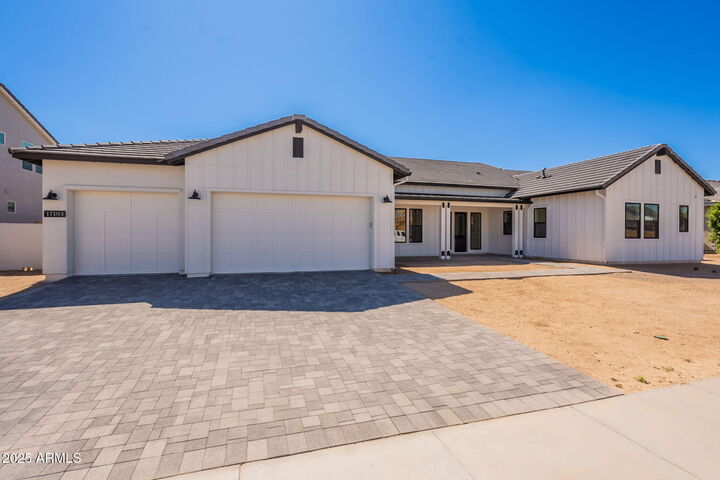 Property Photo:  17193 W Montpelier Street  AZ 85388 