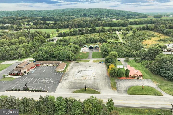 Property Photo:  6431 York Road  PA 17350 