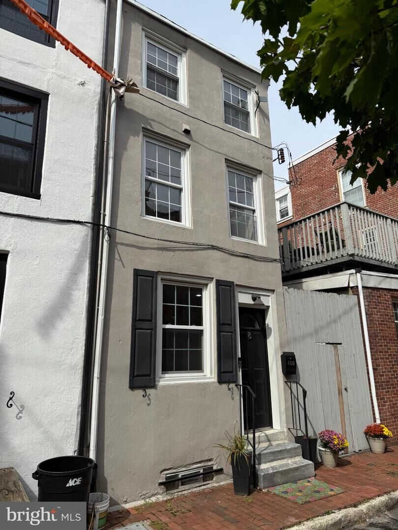 Property Photo:  408 S Alder Street  PA 19147 