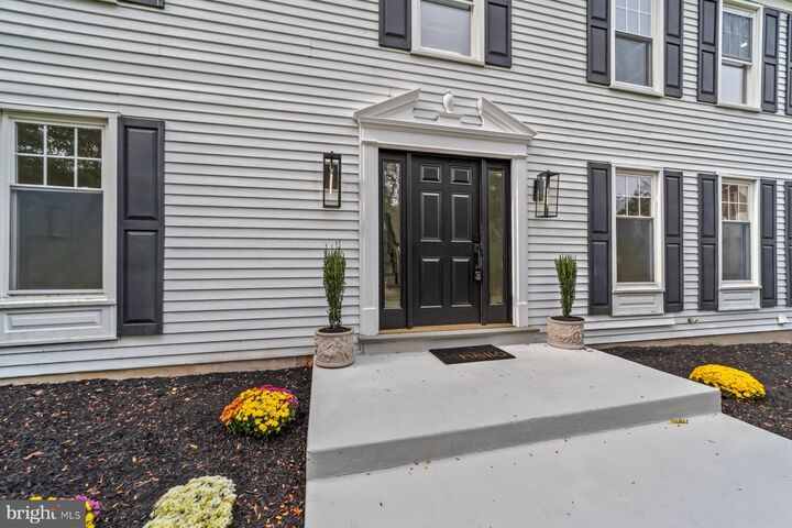 Property Photo: 8 Knox Court NJ 08648