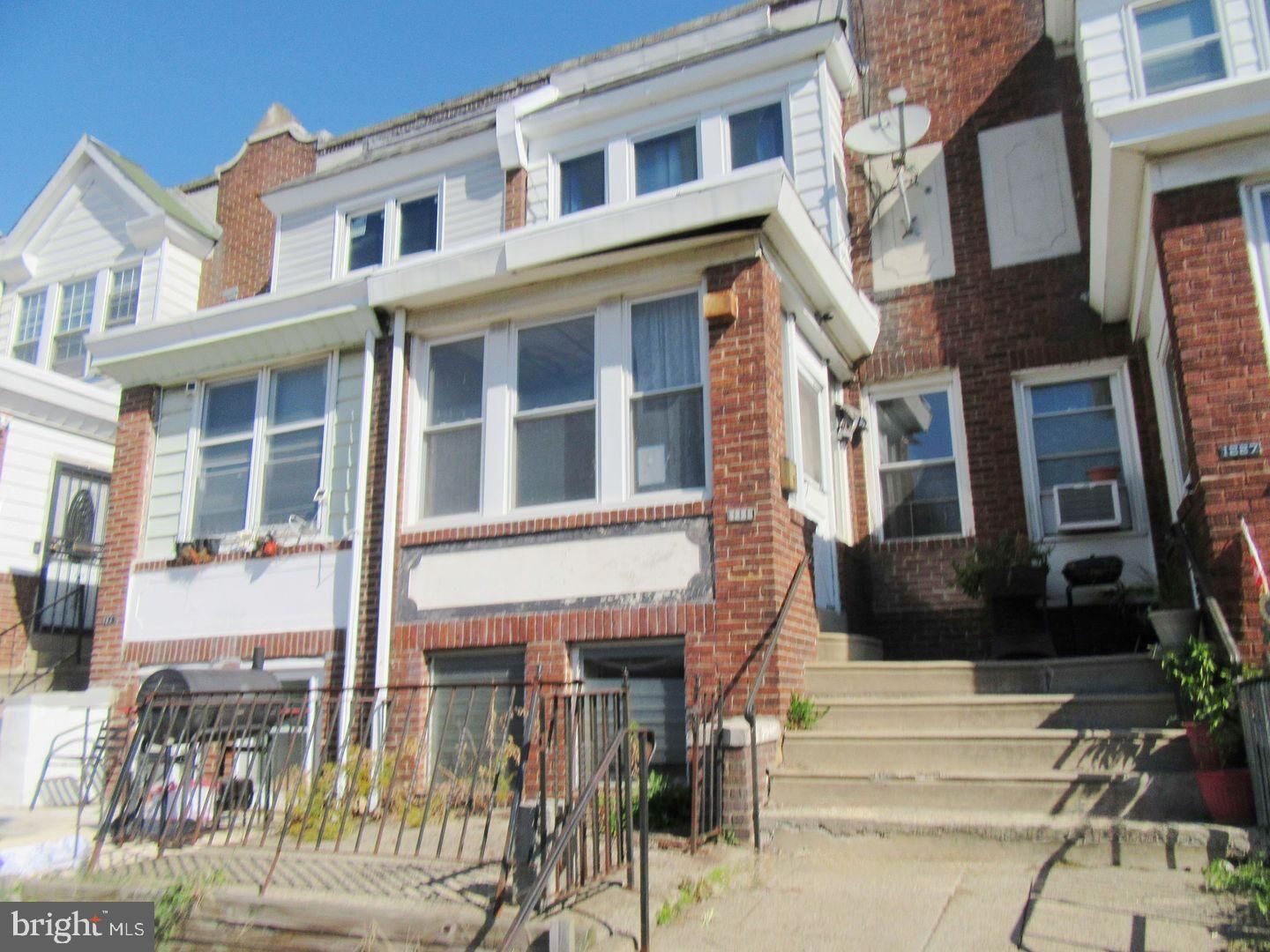 Property Photo: 1225 E Cheltenham Avenue PA 19124