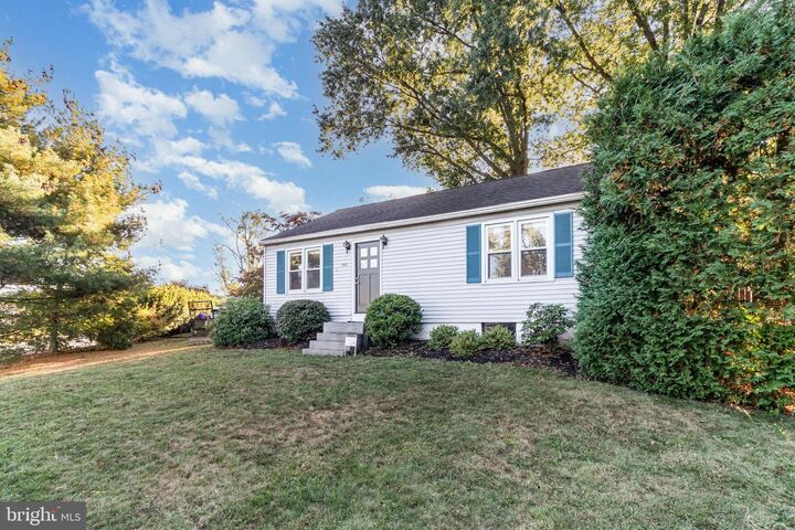 Property Photo: 3809 Colonial Road PA 17109