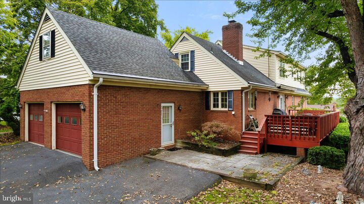 Property Photo: 103 Sharon Drive VA 22602