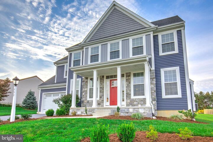 Property Photo:  532 Spring Hollow Drive  PA 17557 