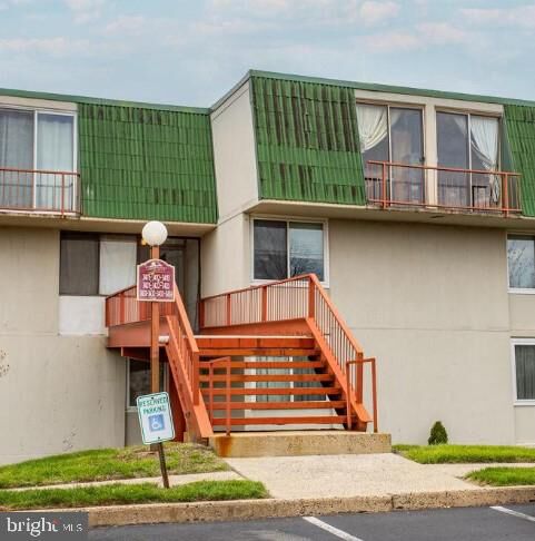 Property Photo:  3213 Forest Lane C-17  PA 19473 