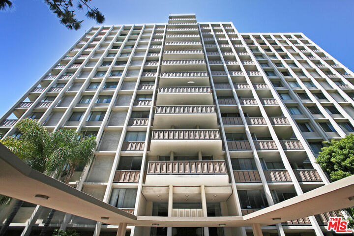 Property Photo:  4411 Los Feliz Blvd  CA 90027 