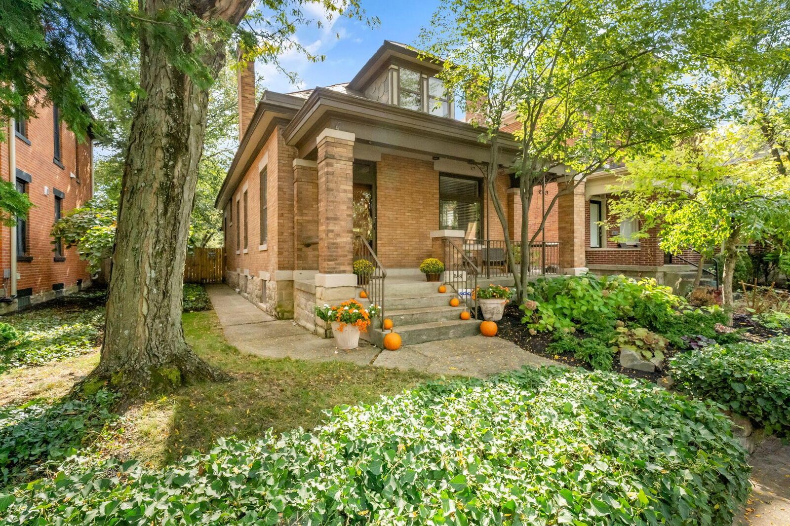 Property Photo:  173 Thurman Avenue  OH 43206 
