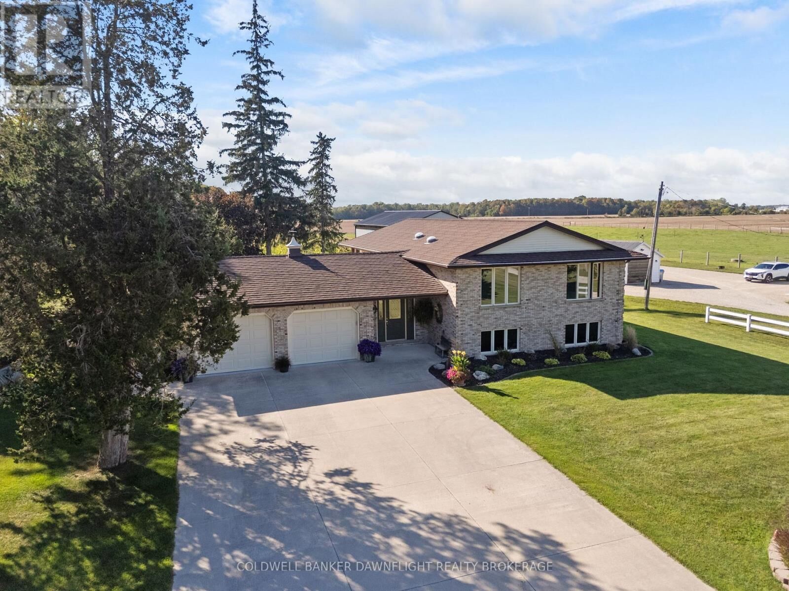 Property Photo:  72471 London Road  ON N0M 1X0 