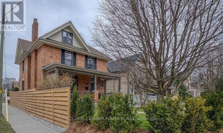 Photo de la propriété:  20 Elmwood Avenue East  ON N6C 1J3 
