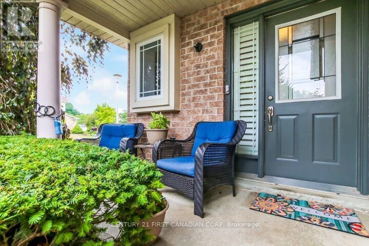 Property Photo:  1275 Crosscreek Crescent  ON N5Y 6H6 