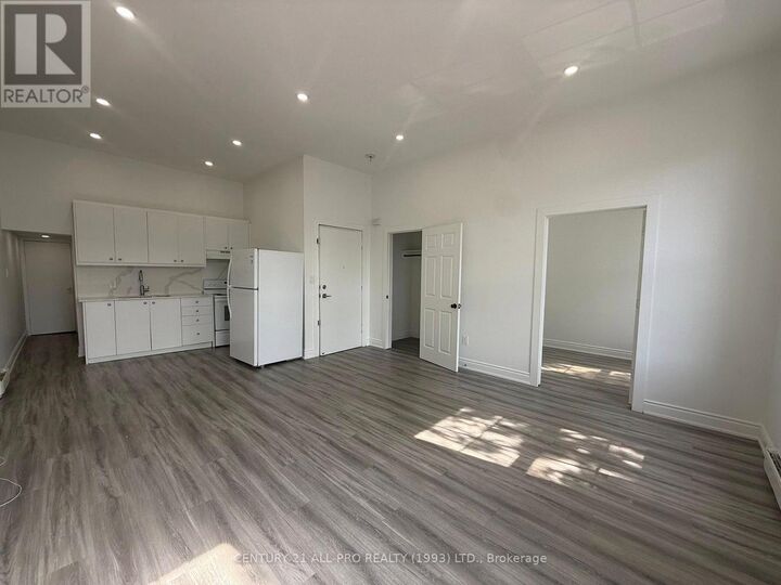 Photo de la propriété:  82 King Street West Unit 1  ON K9A 2M3 